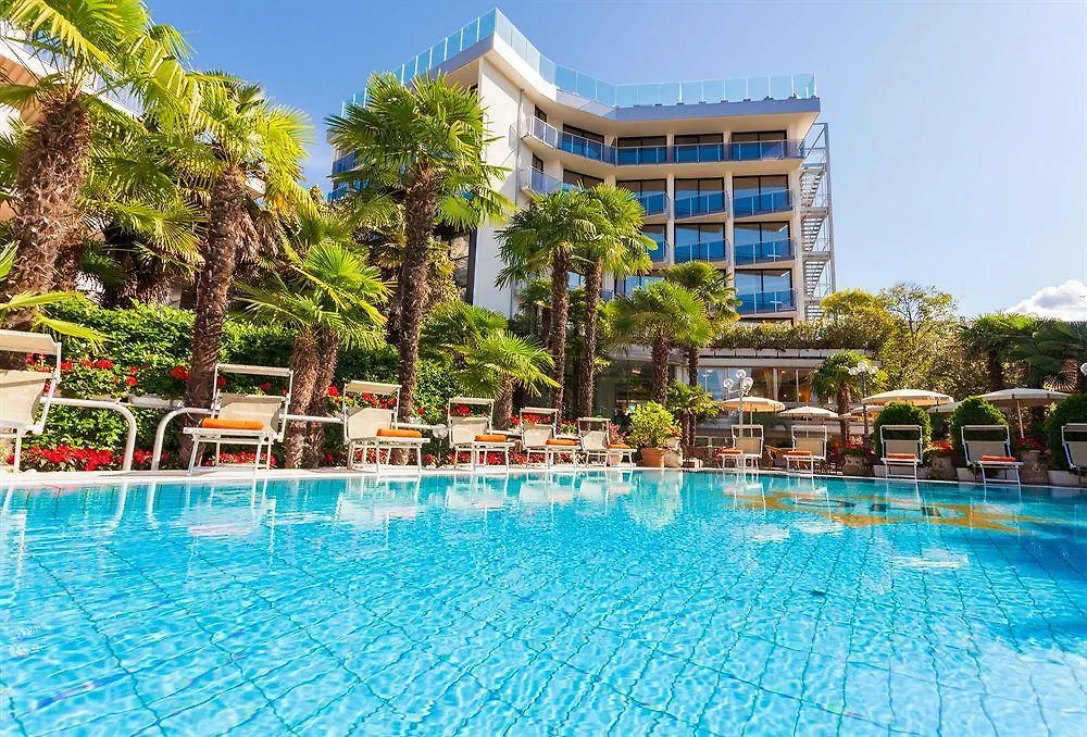Bristol Hotel Riva Del Garda 3*,  Italy